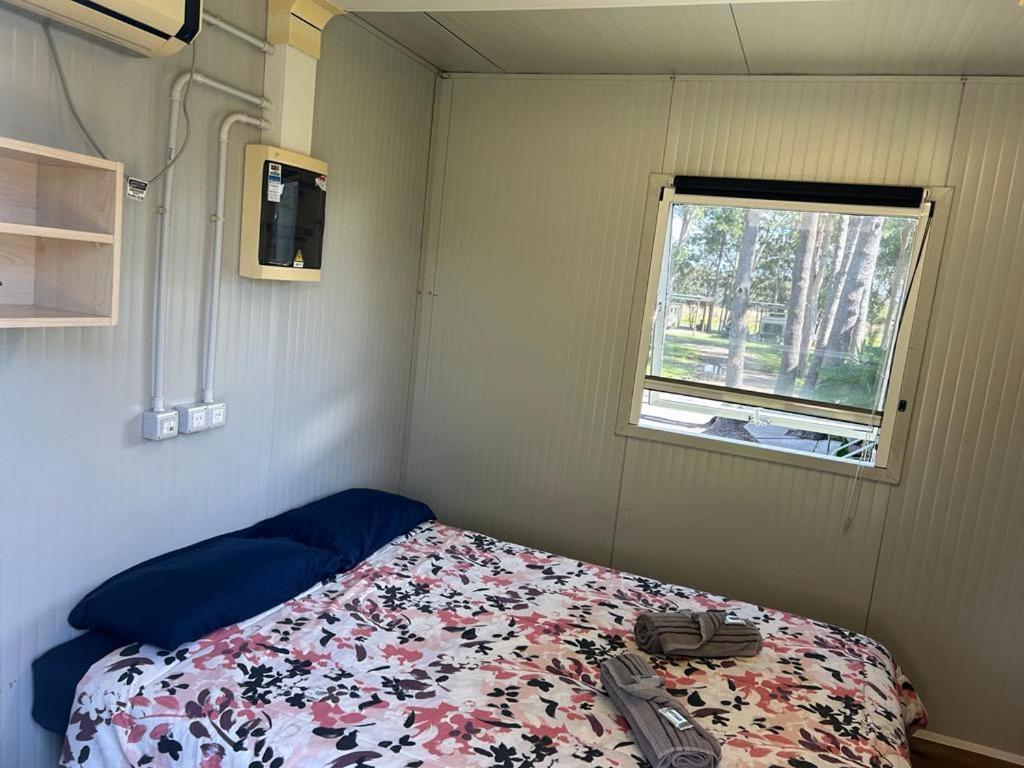 Gundy Pub & Caravan Park Gundiah Экстерьер фото
